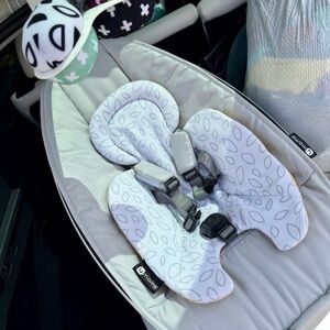 Infant Swing Seat in Light Gray